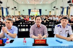 Nâng cao nhận thức về chủ quyền biển, đảo cho cán bộ, đảng viên