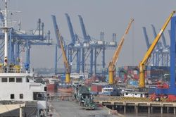 Nghị quyết 10-NQ/TW mở đường đón dòng vốn FDI chất lượng cao