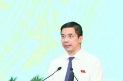 Thảo luận tại Kỳ họp thứ tư, HĐND tỉnh khóa XIX: Thẳng thắn và trách nhiệm