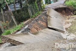 X&atilde; Hiệp Đức: Tiếp tục xảy ra điểm sạt lở mới g&acirc;y chia cắt giao th&ocirc;ng