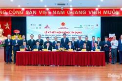 K&yacute; hợp đồng t&iacute;n dụng hơn 27.000 tỷ đồng cho Dự &aacute;n mở rộng cao tốc TP. Hồ Ch&iacute; Minh - Trung Lương - Mỹ Thuận