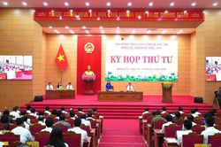 Khai mạc kỳ họp thứ 4, HĐND tỉnh Quảng Trị khóa IX