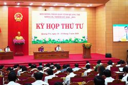 HĐND tỉnh thảo luận, chất vấn nhiều vấn đề cử tri v&agrave; Nh&acirc;n d&acirc;n quan t&acirc;m
