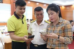 Người nộp thuế chủ động rà soát thông tin thu nhập trên eTax Mobile để bảo vệ quyền lợi của mình