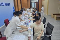 Khám sức khỏe định kỳ, miễn phí cho người dân