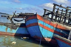 Công an Thành phố Hồ Chí Minh cảnh báo nguy cơ cháy, nổ tàu thuyền neo đậu tại cảng, ven bờ