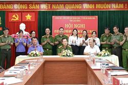 Hội nghị k&yacute; kết Quy chế phối hợp trong c&ocirc;ng t&aacute;c quản l&yacute;, thi h&agrave;nh tạm giữ, tạm giam, thi h&agrave;nh &aacute;n h&igrave;nh sự v&agrave; hỗ trợ tư ph&aacute;p
