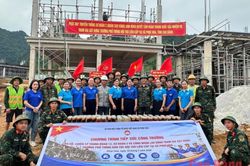 Xã Phục Hòa tổ chức Chương trình 'Tiếp sức công trường' tại công trình trường nội trú liên cấp