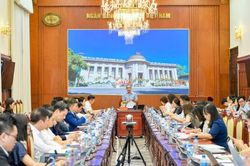 Ng&acirc;n h&agrave;ng đẩy nhanh lộ tr&igrave;nh n&acirc;ng chuẩn quản trị rủi ro