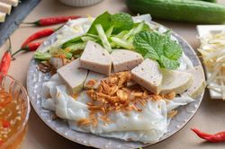 VÌ sao gọi là bánh ướt?