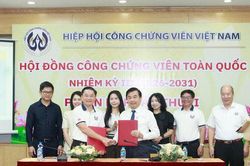 Cơ quan Báo và Phát thanh, truyền hình Hà Nội ký kết thỏa thuận hợp tác truyền thông với Hiệp hội Công chứng viên Việt Nam