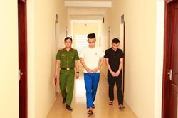 Phá đường dây lừa đổi tiền Việt - Hàn qua mạng