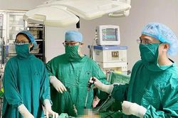 Đau bụng dữ dội, thai phụ nhập viện gấp vì ruột thừa vỡ mủ trong ổ bụng