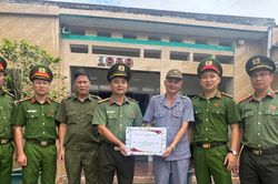 Ký ức hào hùng của người cựu chiến binh và lời hứa 'Ba nhất' của tuổi trẻ Công an Thủ đô
