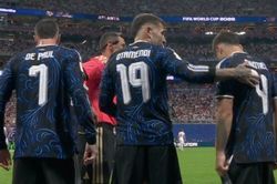 Con số trùng hợp trong màn thay người của Argentina