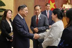 Phó Thủ tướng Thường trực Chính phủ Phạm Gia Túc làm việc với các doanh nghiệp Hoa Kỳ