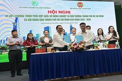 Phối hợp phát triển nông nghiệp theo hướng sản xuất hàng hóa hiện đại, nâng cao thu nhập và đời sống của người dân