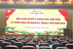 Tập trung hoàn thiện thể chế, phát triển thị trường lao động đồng bộ
