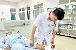 Bệnh viện Quân y 87: Bác sĩ Lương Nam Khánh - Chủ nhiệm khoa vững chuyên môn, giàu trách nhiệm