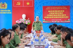 Nâng cao năng lực dự báo chiến lược, giữ vững trận tuyến an ninh chính trị nội bộ từ sớm, từ xa