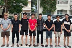 Bắt tạm giam 8 đối tượng có hành vi đánh bạc