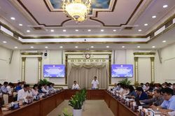 Kiến nghị nâng chất đội ngũ giáo viên tiếng Anh