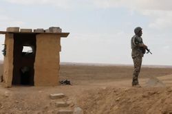 Syria thu giữ lô tên lửa, UAV quy mô lớn ngay sát biên giới với Iraq; Hezbollah lên tiếng phủ nhận