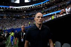 Sau thất bại của tuyển Anh ở Bán kết World Cup 2026, HLV Tuchel cam kết gắn bó với Tam sư đến Euro 2028