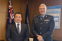Tổng Lãnh sự quán Việt Nam tại Perth thúc đẩy hợp tác với Cảnh sát bang Tây Australia