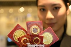 Giá vàng hôm nay (17/7): Tiếp đà giảm mạnh