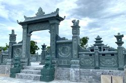 Xôn xao lăng mộ 'khủng' xuất hiện trên khu đất trồng cây lâu năm ở Nghệ An