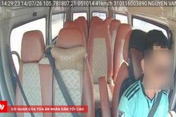 Tài xế xe khách bị lập biên bản vì dùng điện thoại khi điều khiển phương tiện