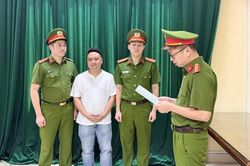 Phát hiện cơ sở sản xuất, kinh doanh xe điện 'độ' trái quy định