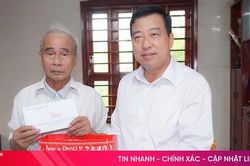 Chủ nhiệm UBKT Tỉnh ủy thăm hỏi, tặng quà người có công với cách mạng