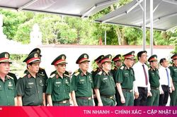 Hội Cựu chiến binh Việt Nam dâng hương địa chỉ đỏ ở Hà Tĩnh