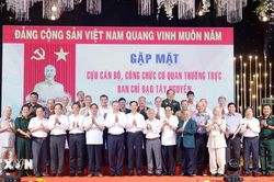 Tổng Bí thư, Chủ tịch nước gặp mặt cựu cán bộ, công chức Ban Chỉ đạo Tây Nguyên