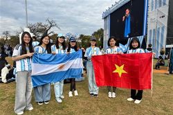 World Cup 2026: Người hâm mộ Việt Nam hòa cùng không khí cuồng nhiệt tại Argentina