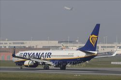 Mỹ tiếp quản điều tra sự cố của Boeing 737 khiến hành khách bị hút ra ngoài cửa sổ