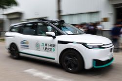 Baidu chuẩn bị đưa dịch vụ xe tự lái Apollo Go đến Kazakhstan