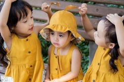 Bộ Y tế đề xuất khen thưởng, miễn, giảm học phí cho gia đình sinh hai con gái