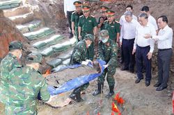 Tiếp tục quy tập thêm 3 bộ hài cốt liệt sĩ, nâng tổng số lên 96 bộ tại công viên Lê Thị Riêng
