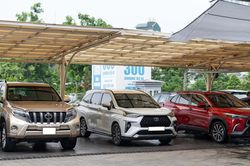 Veloz Cross: Vận hành ổn định, hậu mãi đáng tin, lý do khách hàng chọn và ở lại