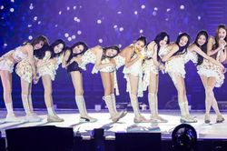 TWICE có 'nối gót' BLACKPINK?