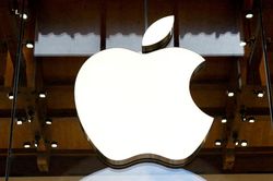 Apple thắng kiện