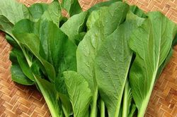 Bất ngờ với loại rau giàu vitamin C hơn cả cam, chợ Việt bán rẻ bèo