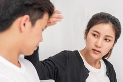 Vợ ơi, bớt 'dạy dỗ' chồng được không?