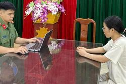 Nữ giáo viên bị khởi tố vì mua và sử dụng bằng giả