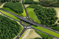 Những c&ocirc;ng tr&igrave;nh mở lối cho L&acirc;m Đồng - B&agrave;i 1: Mạch giao th&ocirc;ng kiến tạo kh&ocirc;ng gian ph&aacute;t triển