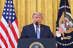 Tổng thống Trump có bài phát biểu toàn quốc, tập trung vào an ninh bầu cử