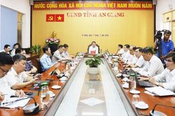 Phó Chủ tịch UBND tỉnh An Giang Lê Trung Hồ dự hội nghị ngành tài chính